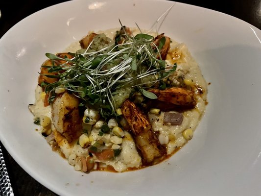 Cadence Kitchen & Co by null