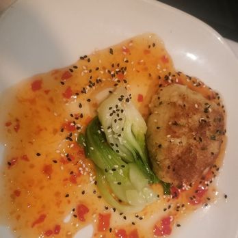 Blue Bell Inn - Crabcakes - Live/Raw Food Near Me - Blue Bell, Pennsylvania Blue Bell Inn - Crabcakes - Live/Raw Food Near Me - Blue Bell, Pennsylvania
