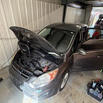 KAS Mobile Repair - My car being fixed - Auto Repair Near Me - Red Lion, Pennsylvania KAS Mobile Repair - My car being fixed - Auto Repair Near Me - Red Lion, Pennsylvania
