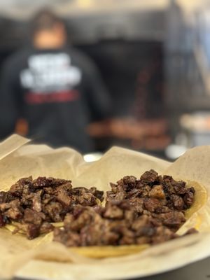 Hecho Al Carbon by null