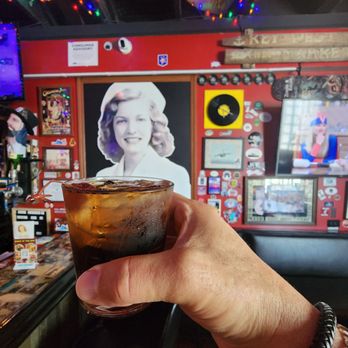 Mary Ellen's Bar & Kitchen - RUM - Sports Bars Near Me - Key West, Florida Mary Ellen's Bar & Kitchen - RUM - Sports Bars Near Me - Key West, Florida