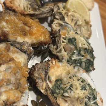 Chesapeake’s - Baked oysters - Seafood Near Me - Gatlinburg, Tennessee Chesapeake’s - Baked oysters - Seafood Near Me - Gatlinburg, Tennessee