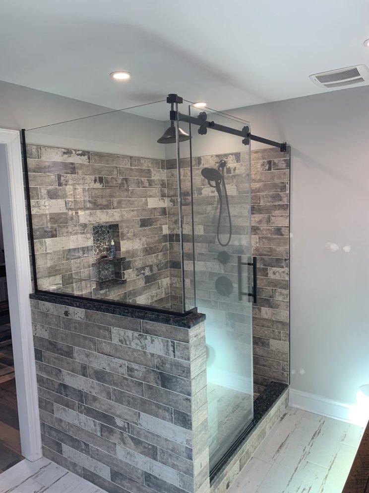 Slide of Glen Bailey Sales & Services