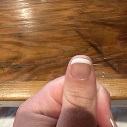 Marvelous Nails - Thumb that wasn't filed.