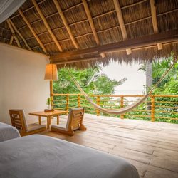 Xinalani - Eco Chic Suite