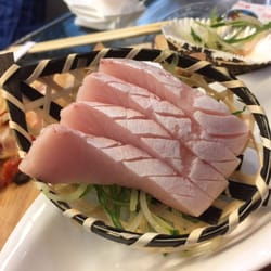 一鮨創作壽司 - 油甘魚魚腩 melts in your mouth
