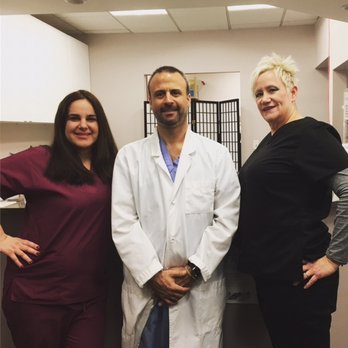 David Sands, DPM - Mindy, Theresa and Me! Best staff ever!! - Podiatrists Near Me - Great Neck, New York David Sands, DPM - Mindy, Theresa and Me! Best staff ever!! - Podiatrists Near Me - Great Neck, New York