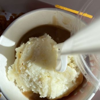 Jollibee - Mashed potatoes/ gravy - Fast Food Near Me - Los Angeles, California