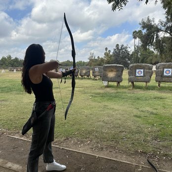 Woodley Park Archers - Beginner archer lesson - Archery Near Me - Van Nuys, California Woodley Park Archers - Beginner archer lesson - Archery Near Me - Van Nuys, California