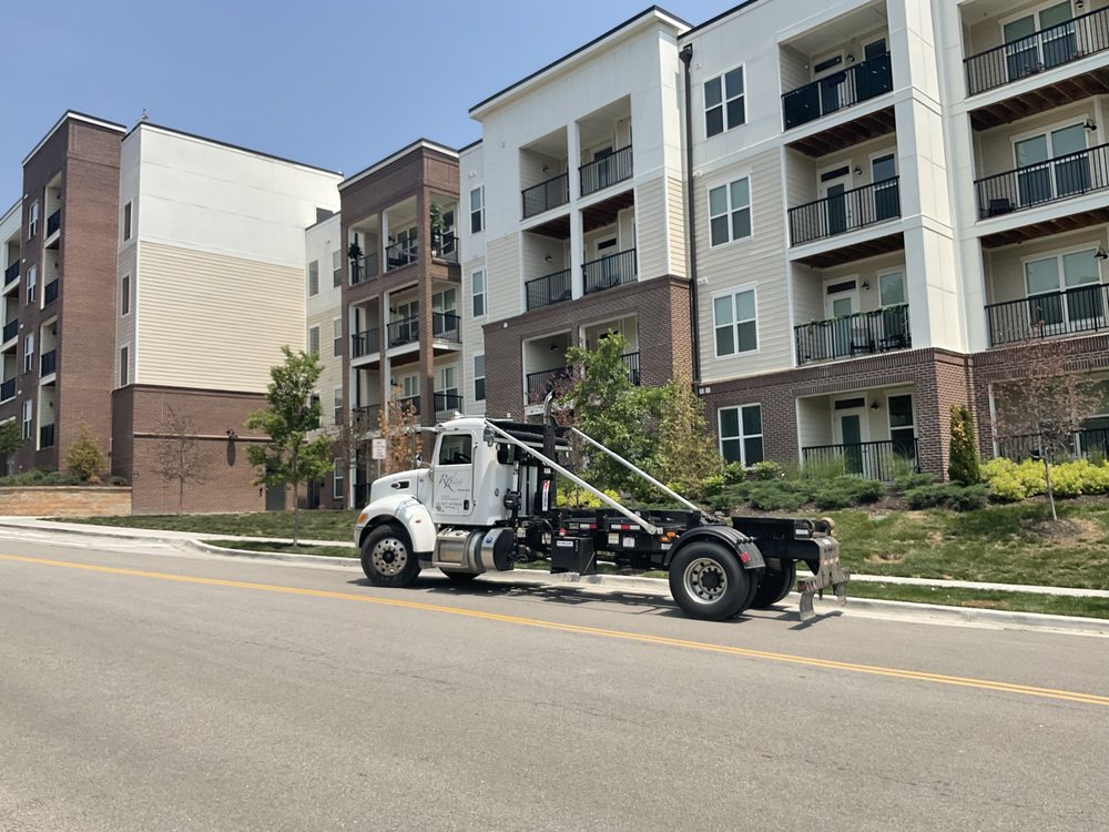 ROYAL ROLLOFFS Updated September 2024 12 Photos 210 SW Market St