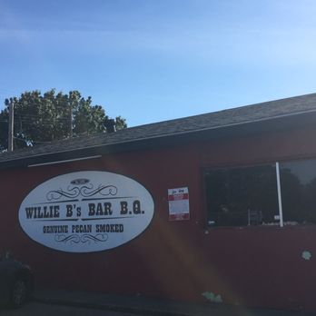 Willie B's Barbeque - the outside of the building - Barbeque Near Me - Edinburg, Texas