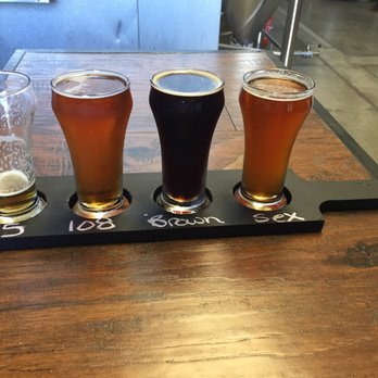 Last Call Brewing - Last Call Brewing Co my first trip here trying the sampler. - Breweries Near Me - Oakdale, California Last Call Brewing - Last Call Brewing Co my first trip here trying the sampler. - Breweries Near Me - Oakdale, California