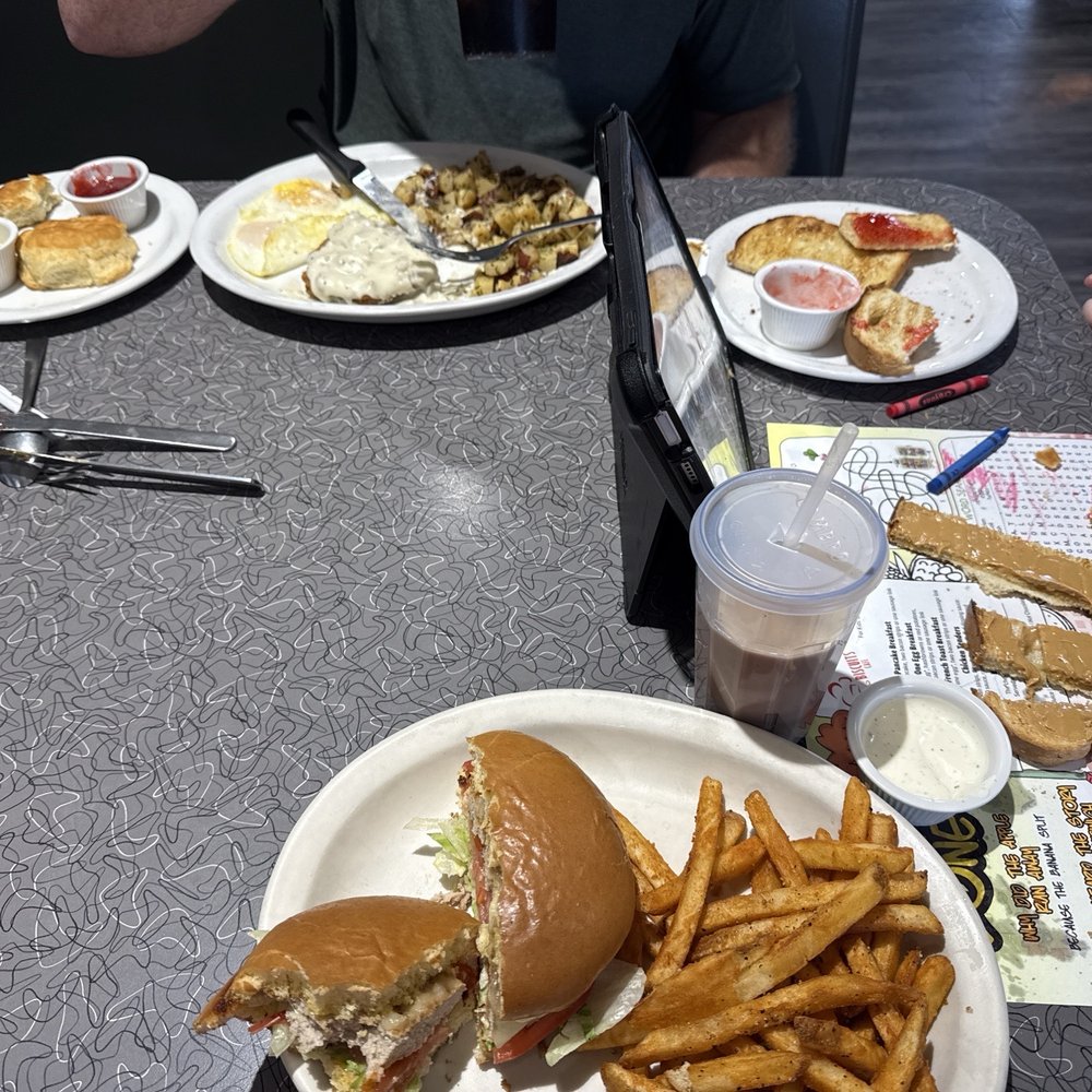 Biscuits Cafe - Breakfast & Brunch Near Me - Phoenix, Arizona