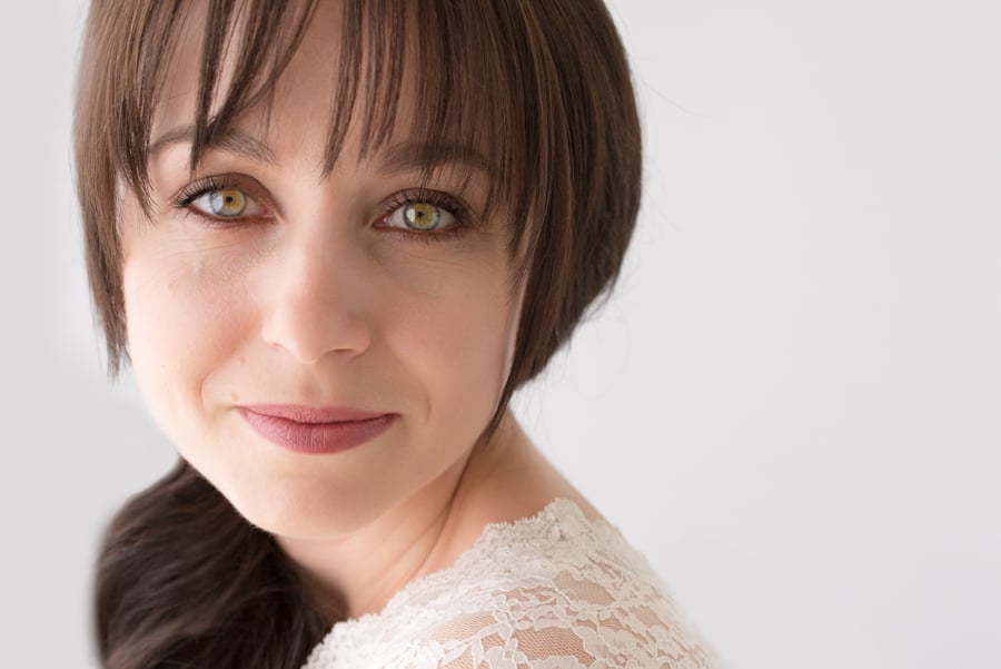 RAVEN AND RUE PORTRAIT 21 Photos Session Photography 4727 48th