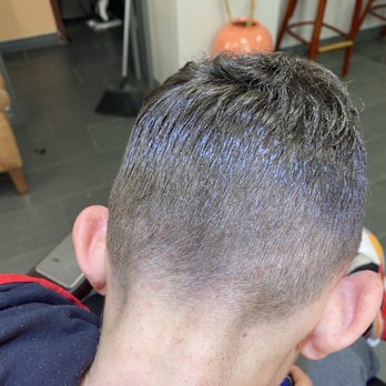 Berry's Barber Shop - Hair cut - Barbers Near Me - Kent, Washington Berry's Barber Shop - Hair cut - Barbers Near Me - Kent, Washington