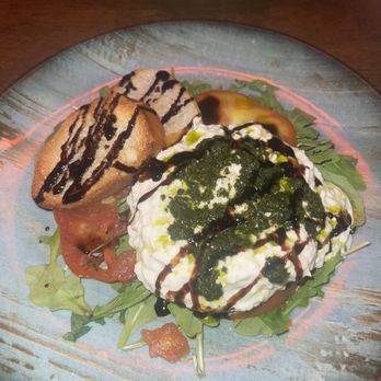 Mera  - Burrata Salad - Mediterranean Near Me - Brooklyn, New York