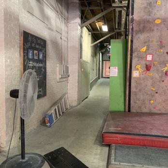 Rise Up Climbing - Hallway to the 2nd bouldering section - Climbing Near Me - Lynchburg, Virginia Rise Up Climbing - Hallway to the 2nd bouldering section - Climbing Near Me - Lynchburg, Virginia