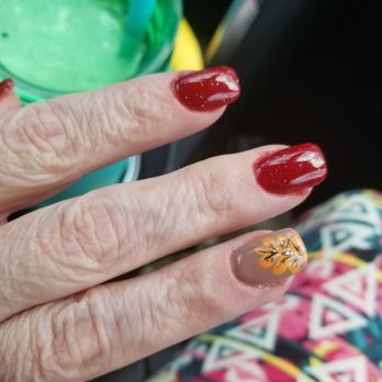 Poshe Nails & Spa - Nail Salons Near Me - Richardson, Texas