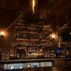 Oak Steakhouse - Bar area