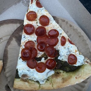 FAMOUS ORIGINAL RAY’S PIZZA - 260 Photos & 450 Reviews - 831 7th Ave ...