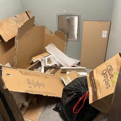 ICO Fairbourne Station Apartments West Valley City - Trash room
