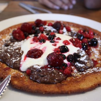 The Table - buttermilk pancake with berry compote, vanilla yoghurt and Valrohna chocolate - British Near Me - London, XGL