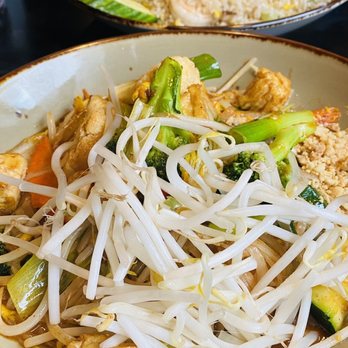 Thai At Waugh Chapel - Pad Thai - Thai Near Me - Gambrills, Maryland