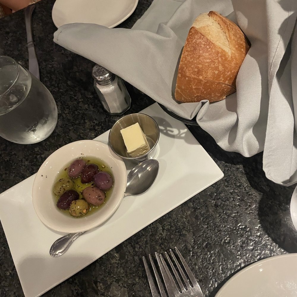 Pesto Italian Bistro - Bread & Olives - Italian Near Me - Park Ridge, New Jersey Pesto Italian Bistro - Bread & Olives - Italian Near Me - Park Ridge, New Jersey