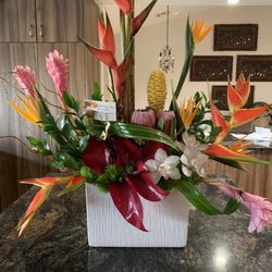 Rancho Mirage Florist - Spectacular tropicals
