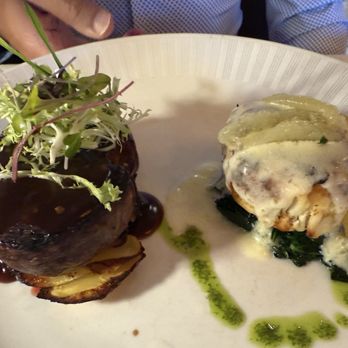 Le Yaca - Beef and crab cake. - French Near Me - Williamsburg, Virginia