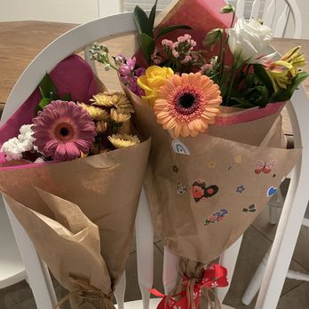 Yelp Community Event: Summer Solstice Soiree - Both bouquets at home - Yelp Events Near Me - Fort Worth, Texas Yelp Community Event: Summer Solstice Soiree - Both bouquets at home - Yelp Events Near Me - Fort Worth, Texas