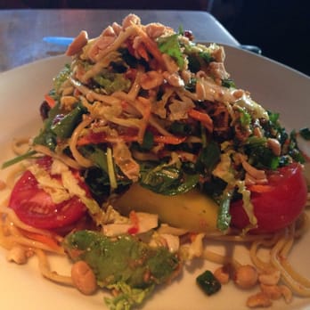 Hillstone - Thai steak and noodle salad - New American Near Me - San Francisco, California
