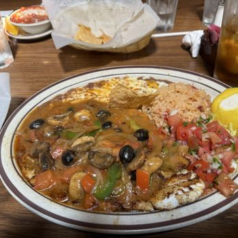 La Capilla Mexican Restaurant - Red Snapper Veracruz - Mexican Near Me - La Palma, California