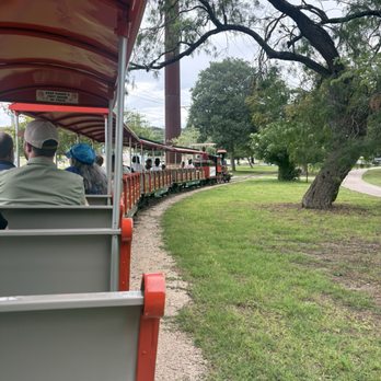 Landa Park - Parks Near Me - New Braunfels, Texas