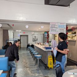 Willy and Grace Diner