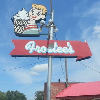 Frostee's - Main sign outside - Ice Cream & Frozen Yogurt Near Me - Winterset, Iowa Frostee's - Main sign outside - Ice Cream & Frozen Yogurt Near Me - Winterset, Iowa
