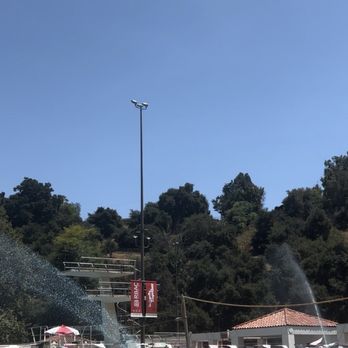 Rose Bowl Aquatics Center - Lap swim - Swimming Lessons/Schools Near Me - Pasadena, California Rose Bowl Aquatics Center - Lap swim - Swimming Lessons/Schools Near Me - Pasadena, California