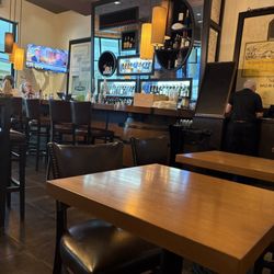 Crú Food & Wine Bar