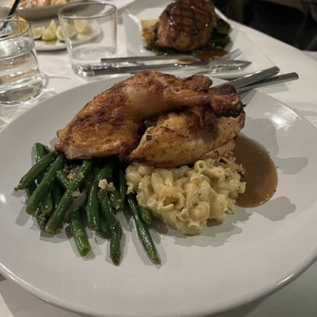 Georgia Brown's - Half chicken, green beans, Macaroni and Cheese - Southern Near Me - Washington, DC, District of Columbia