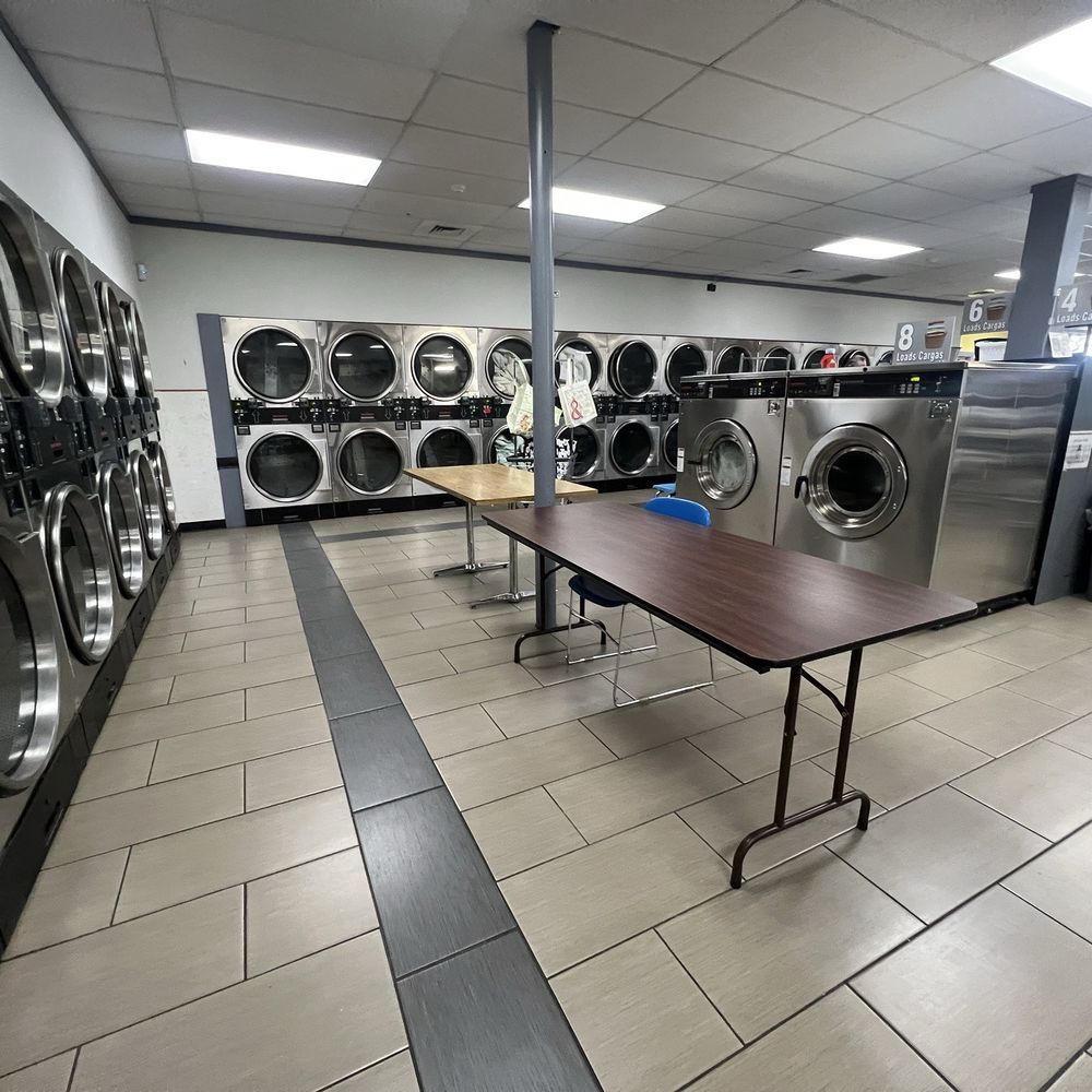 Lacey Laundry - Lots of machines to use for a Tuesday afternoon - Laundromat Near Me - Olympia, Washington Lacey Laundry - Lots of machines to use for a Tuesday afternoon - Laundromat Near Me - Olympia, Washington
