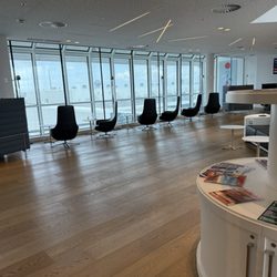 Airport Lounge World