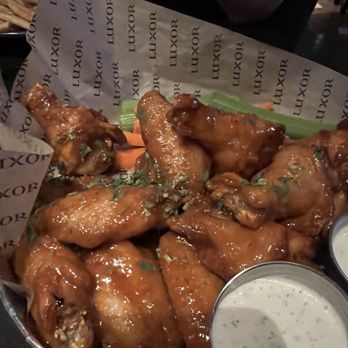Public House - Wings - Sports Bars Near Me - Las Vegas, Nevada Public House - Wings - Sports Bars Near Me - Las Vegas, Nevada