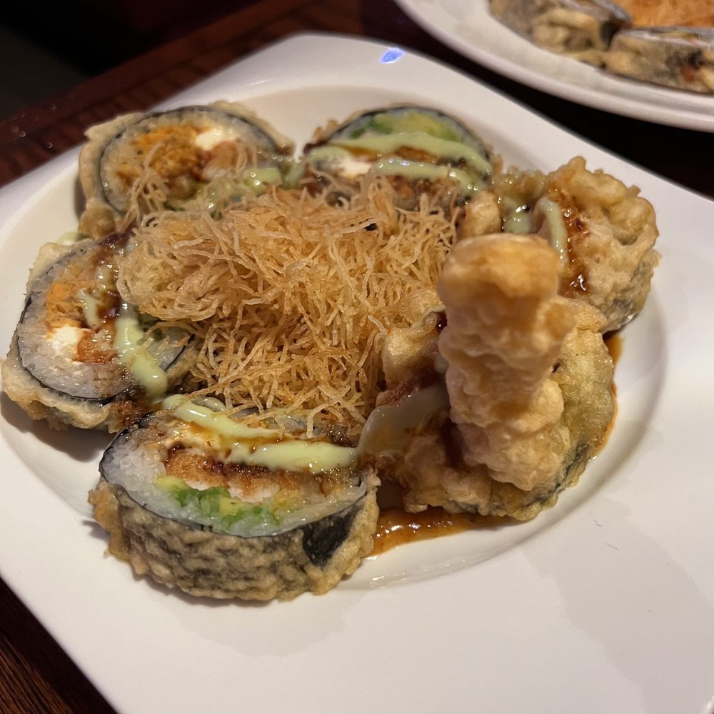 Kinta Sushi - King Kong Roll - Sushi Bars Near Me - Carol Stream, Illinois Kinta Sushi - King Kong Roll - Sushi Bars Near Me - Carol Stream, Illinois