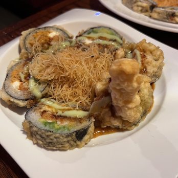 Kinta Sushi - King Kong Roll - Sushi Bars Near Me - Carol Stream, Illinois