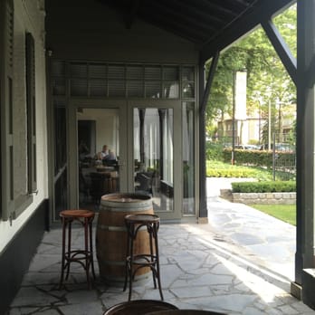 Brasserie Hof de Bist - Patio Hof De Bist - Modern European Near Me - Antwerp, VAN Brasserie Hof de Bist - Patio Hof De Bist - Modern European Near Me - Antwerp, VAN