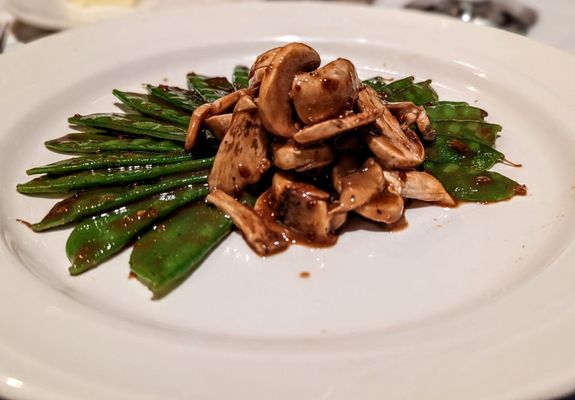 Bunha Faun Restaurant by null