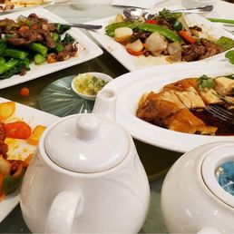 Beef with gai lan, sweet and sour pork, soya sauce chicken and stir fried duck with snow peas. Beef with gai lan, sweet and sour pork, soya sauce chicken and stir fried duck with snow peas.