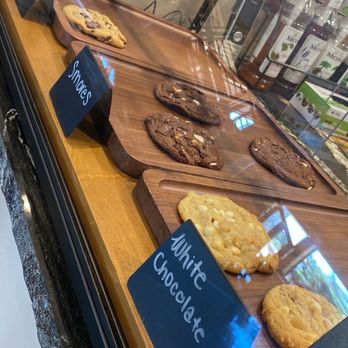 Pineview Coffee Company - Cookies - Coffee & Tea Near Me - Rocksprings, Texas
