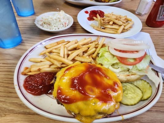 Little George's Restaurant by null