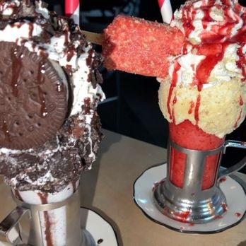 Black Tap - THE COOKIE SHAKE STRAWBERRY SHORTCAKE - Burgers Near Me - Nashville, Tennessee Black Tap - THE COOKIE SHAKE STRAWBERRY SHORTCAKE - Burgers Near Me - Nashville, Tennessee